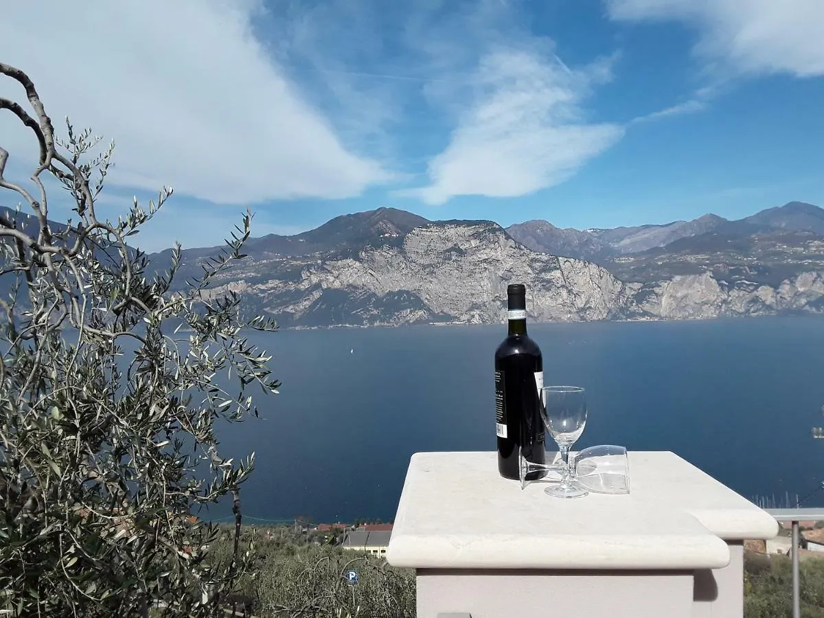 Casa Punta Veleno Apartment Brenzone sul Garda