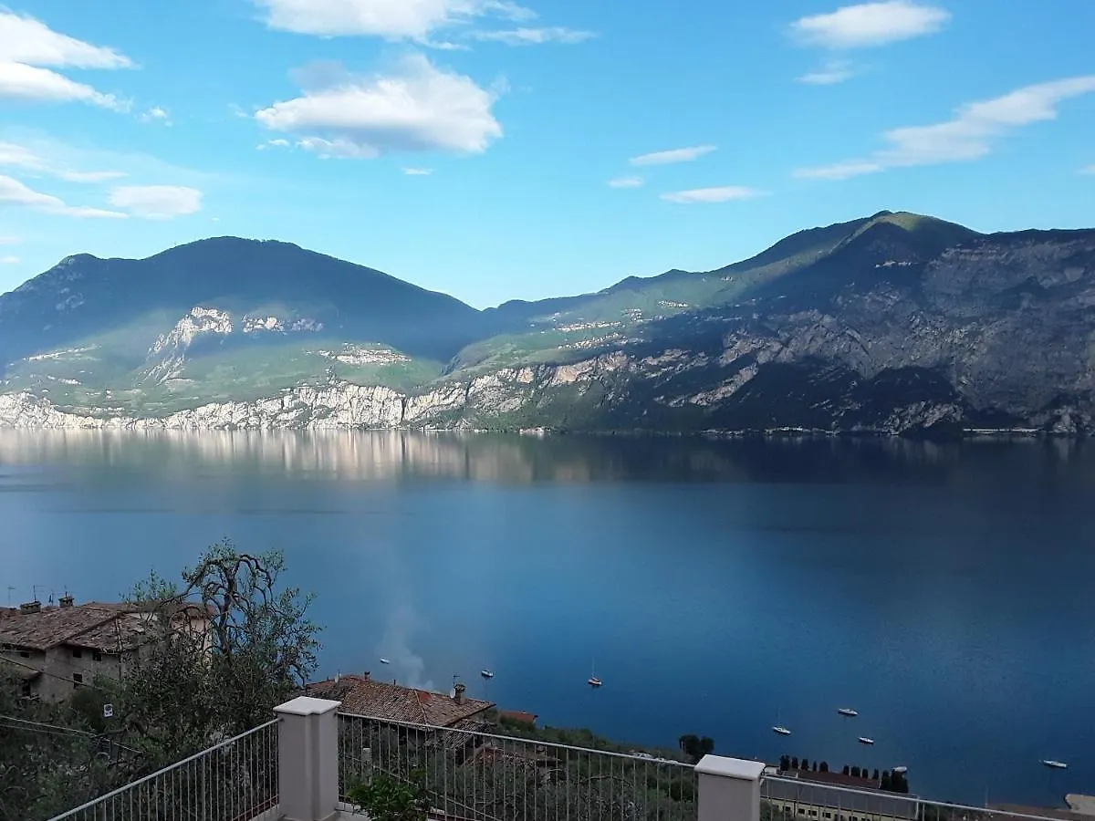 Casa Punta Veleno Apartment Brenzone sul Garda