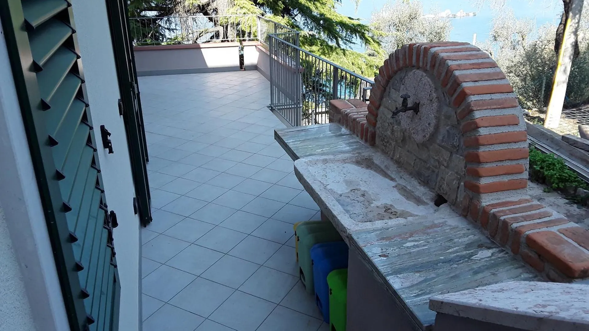 Casa Punta Veleno Apartment Brenzone sul Garda