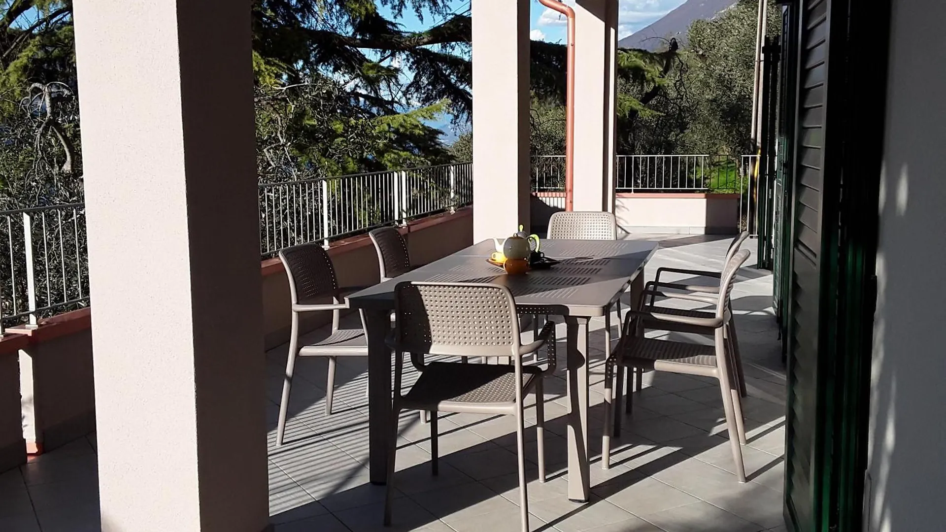 Casa Punta Veleno Apartment Brenzone sul Garda