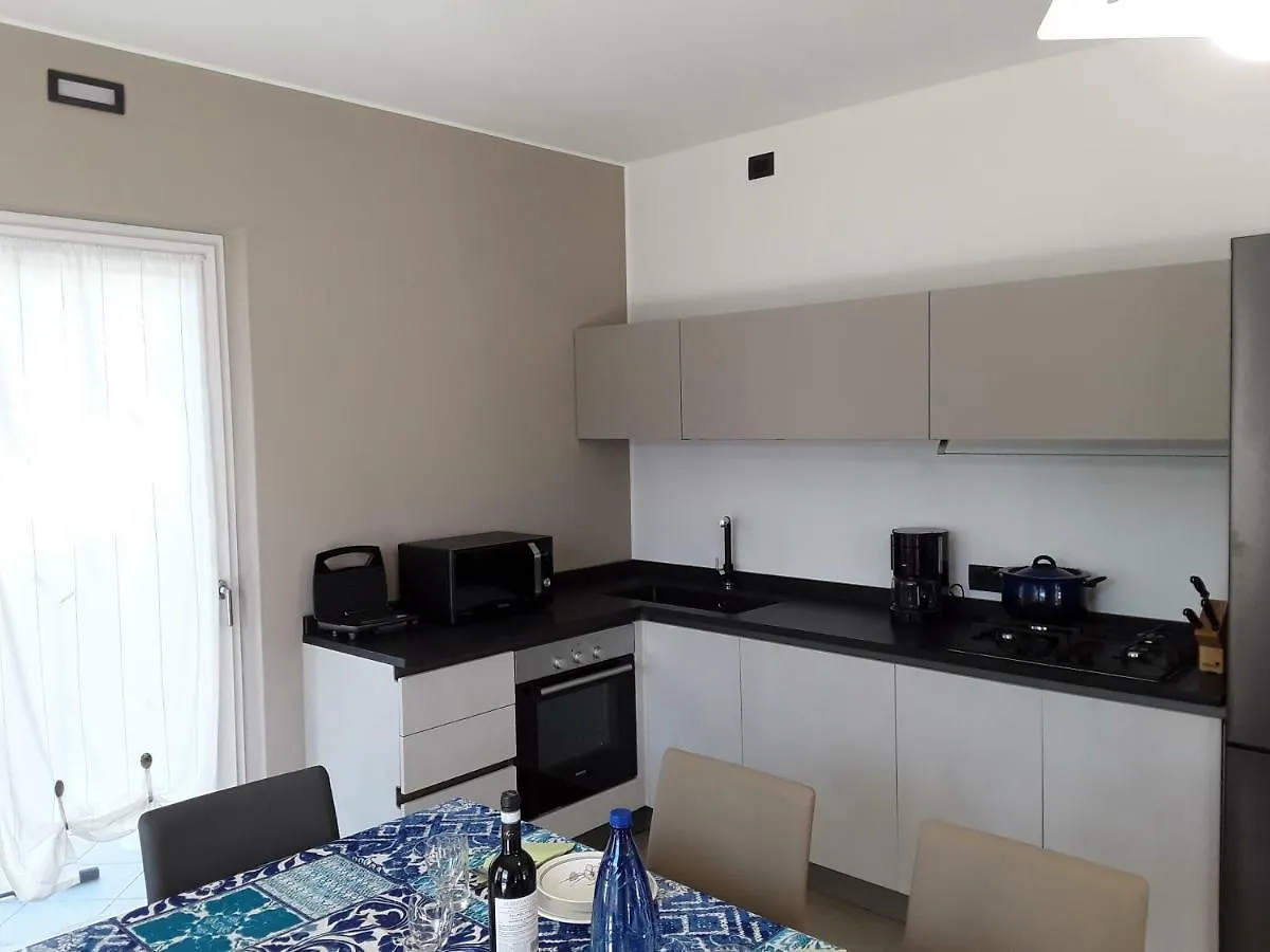 Casa Punta Veleno Apartment Brenzone sul Garda Italy